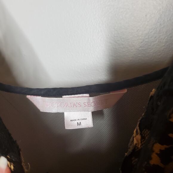 Victoria's Secret Vintage Leopard Print Silk Chemise Slip Black Lace Trim Medium - Picture 3 of 16